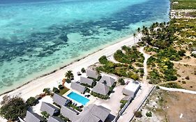 Almas Beach Boutique Hotel
