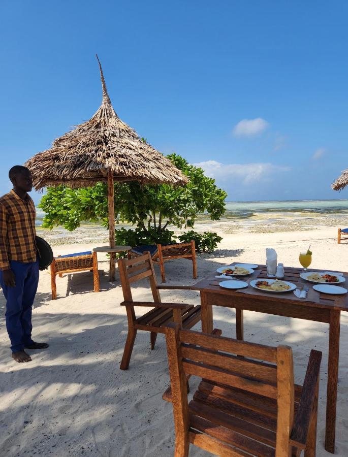 Almas Beach Boutique Hotel Makunduchi Exterior photo