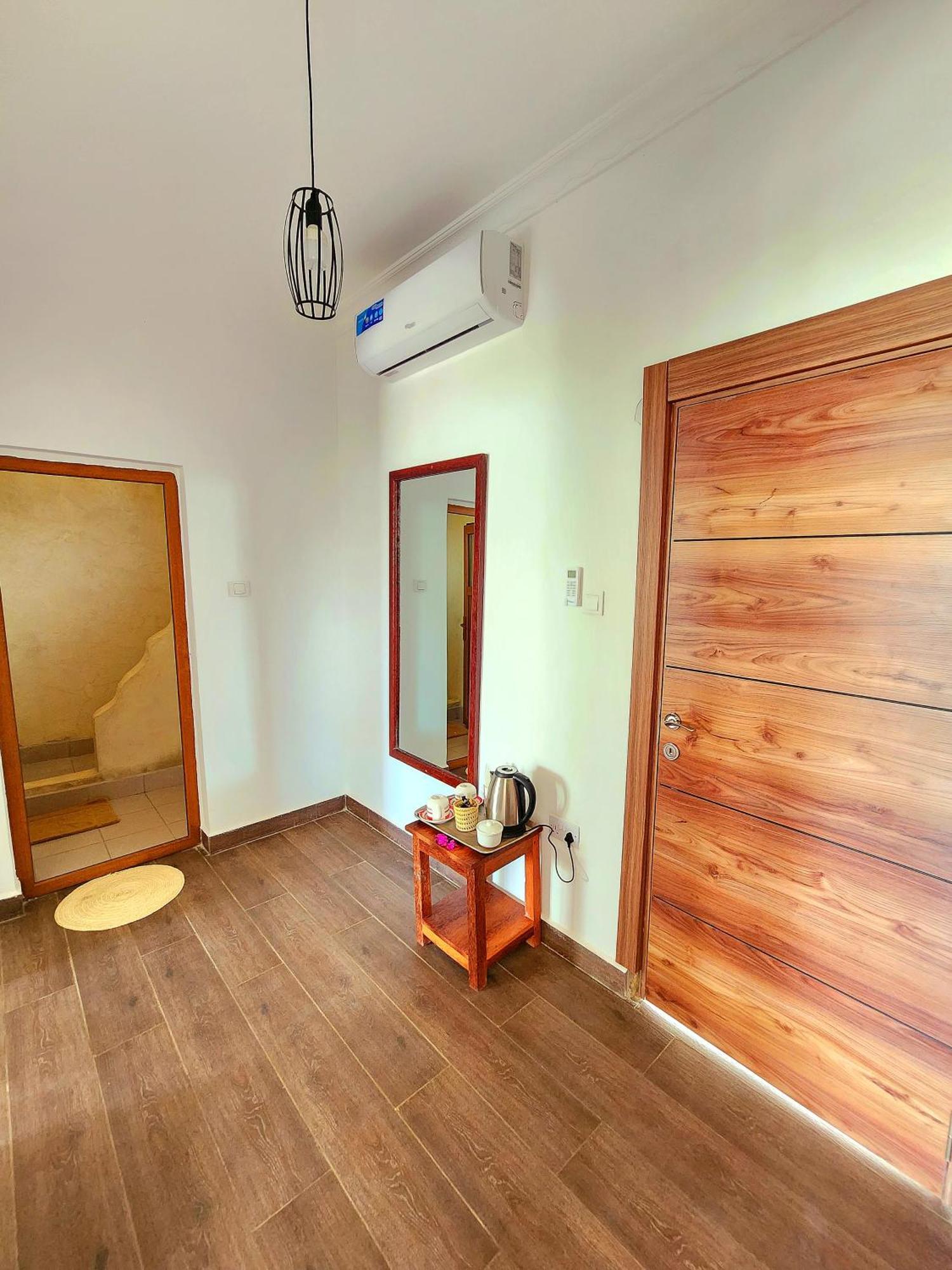 Almas Beach Boutique Hotel Makunduchi Exterior photo